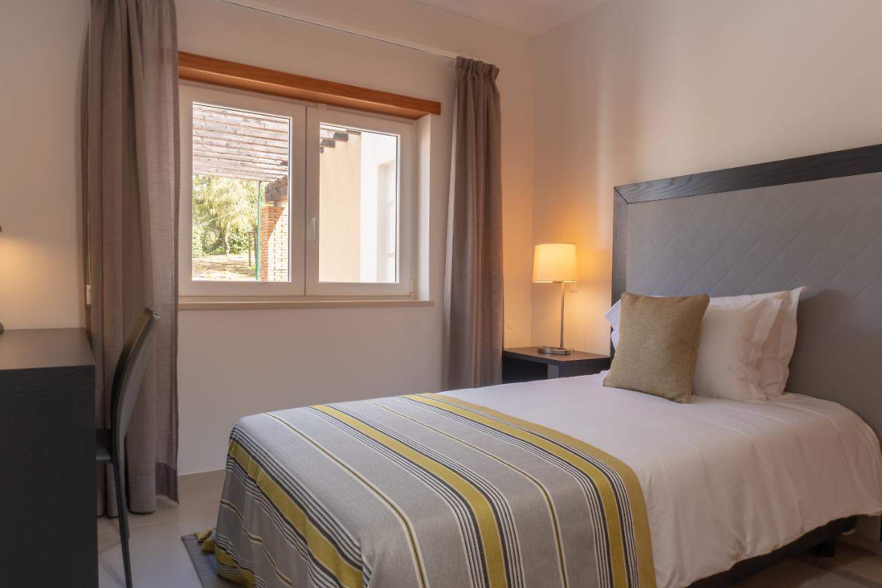 Vale Da Ribeira Residences Saragocal Luaran gambar